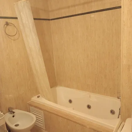 Gran Teatinos Málaga